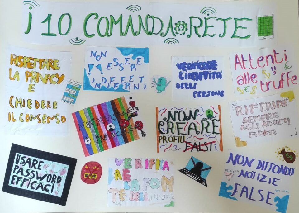 Fotografia del cartellone: I 10 ComandaRete.